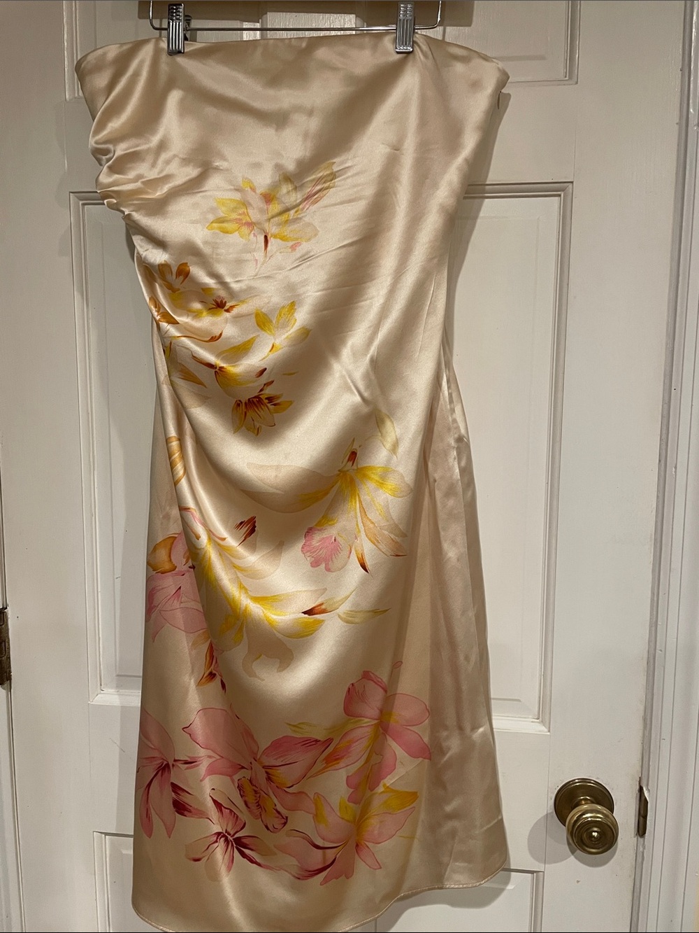 Banana Republic Strapless Satin Dress in Champagne with Pink and Yellow Florals - Picture 3 of 8